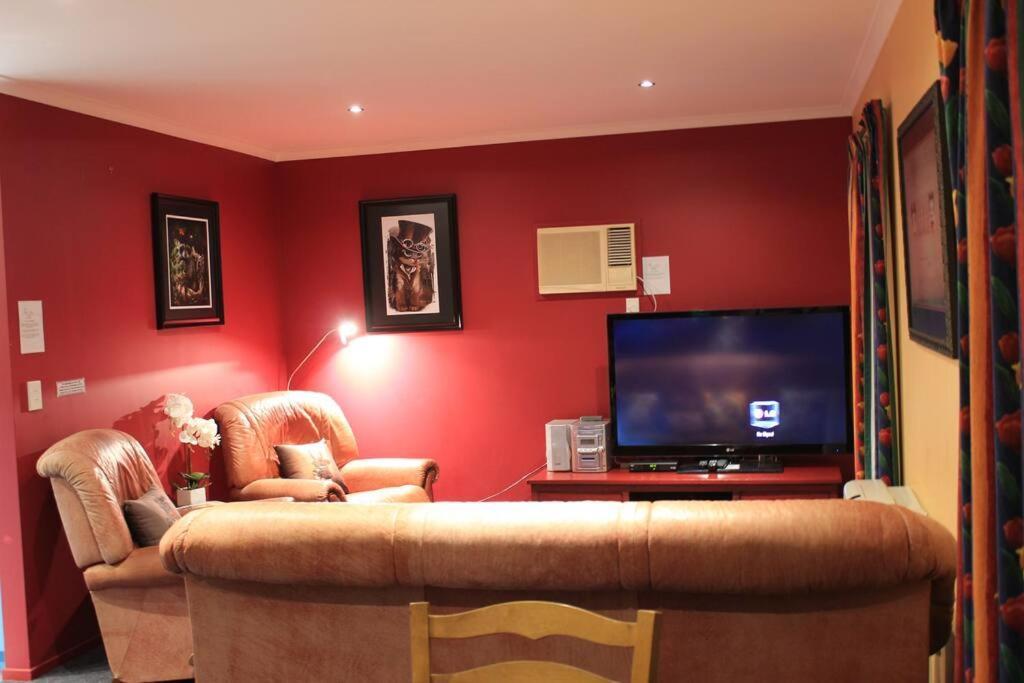 Popular Family And Pet Friendly Modern Cosy Bach Wifi Villa Hanmer Springs Dış mekan fotoğraf