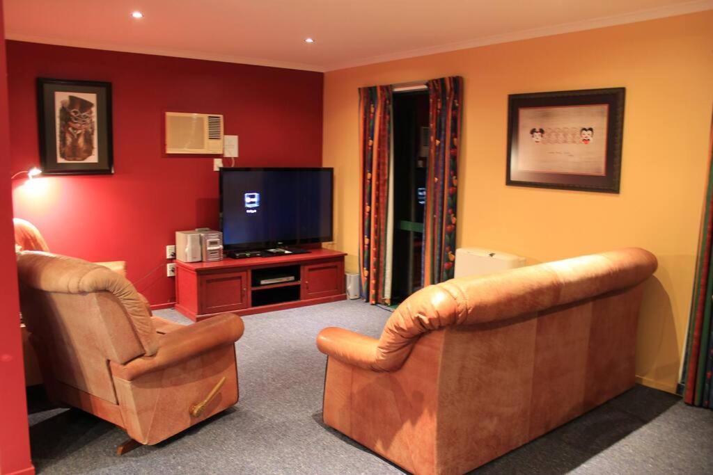 Popular Family And Pet Friendly Modern Cosy Bach Wifi Villa Hanmer Springs Dış mekan fotoğraf